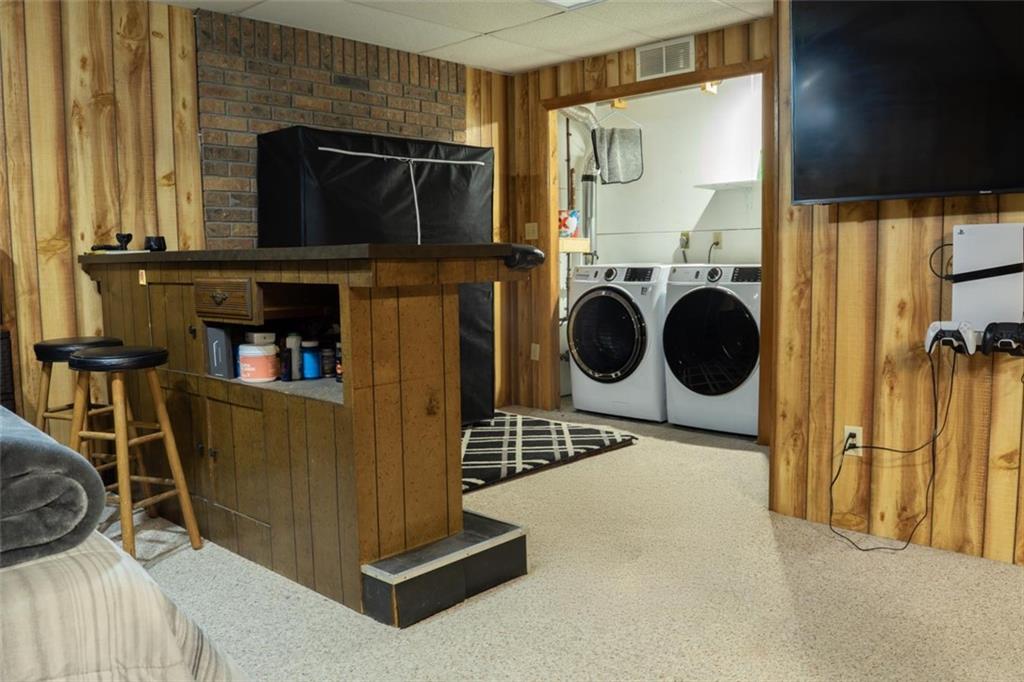 11526 N Wayne Avenue Property Photo 19