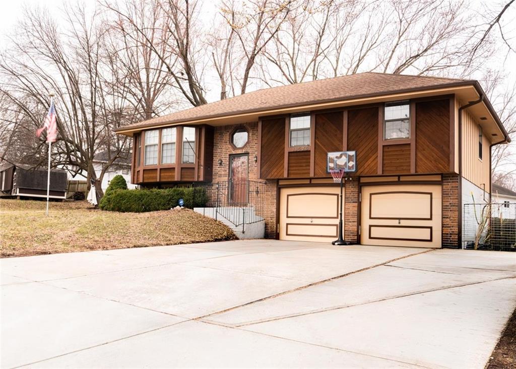 11526 N Wayne Avenue Property Photo 26