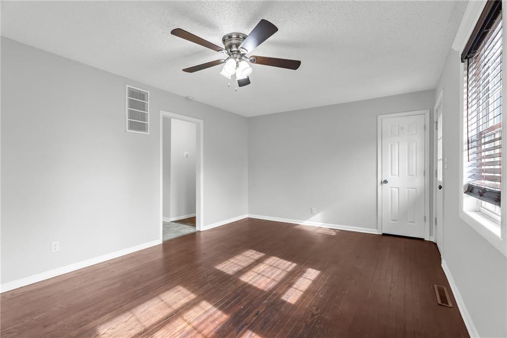 5300 Ne 62nd Street Property Photo 5