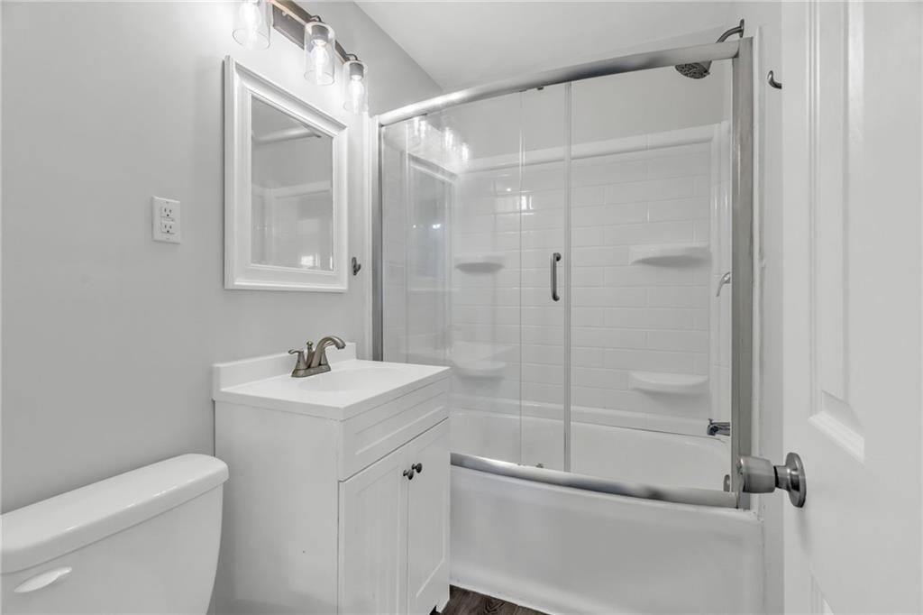 5300 Ne 62nd Street Property Photo 16