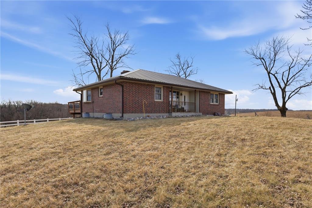18325 Baxter Road Property Photo 4