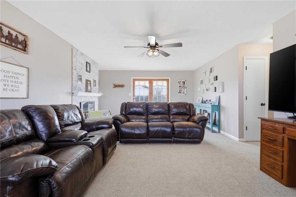 18325 Baxter Road Property Photo 6