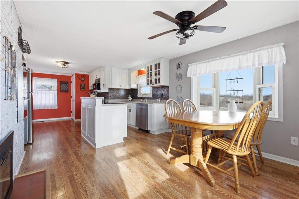 18325 Baxter Road Property Photo 11
