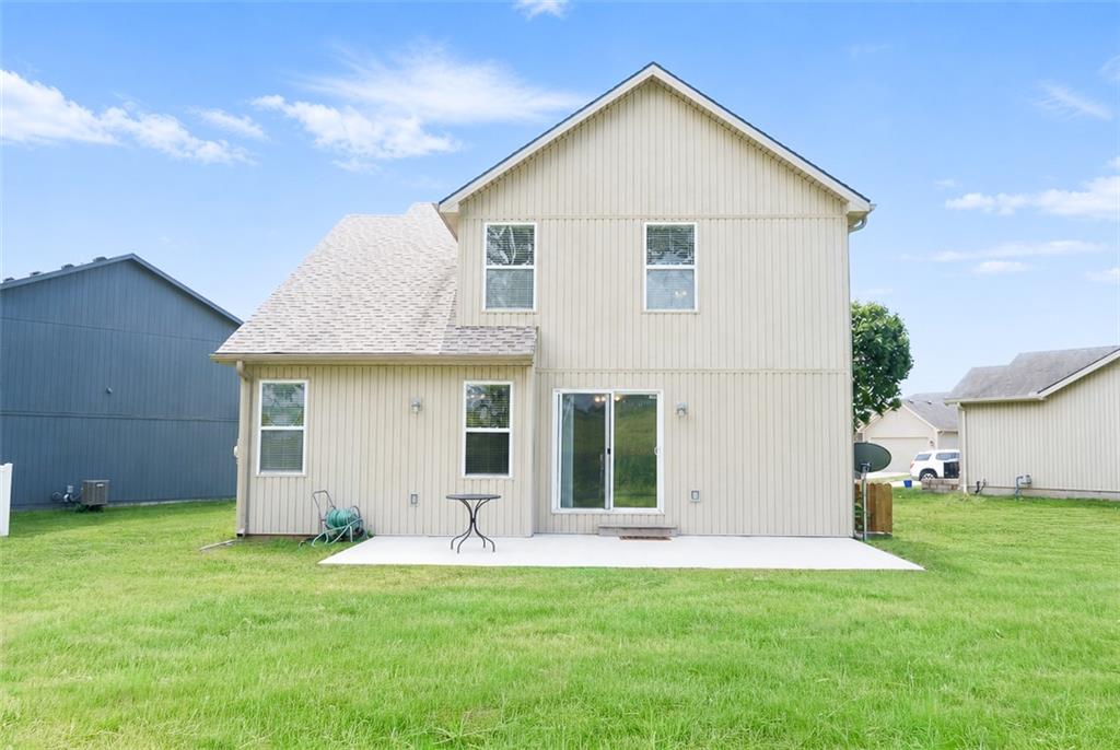 20204 E 23rd Terr Court Property Photo 6