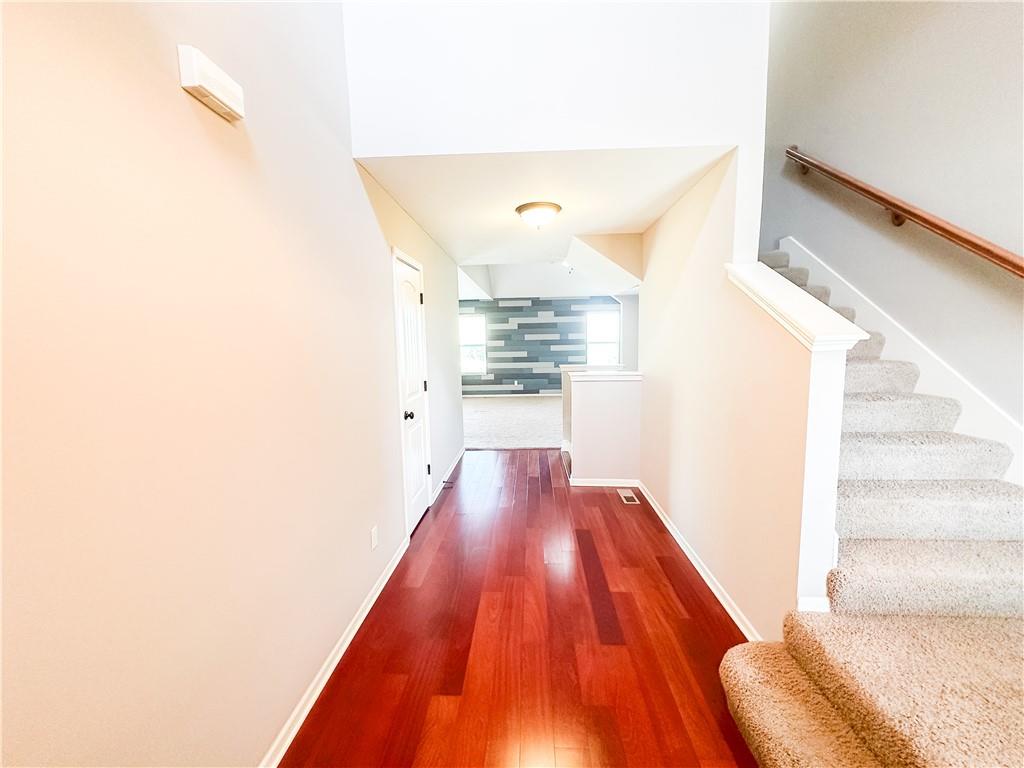 20204 E 23rd Terr Court Property Photo 9