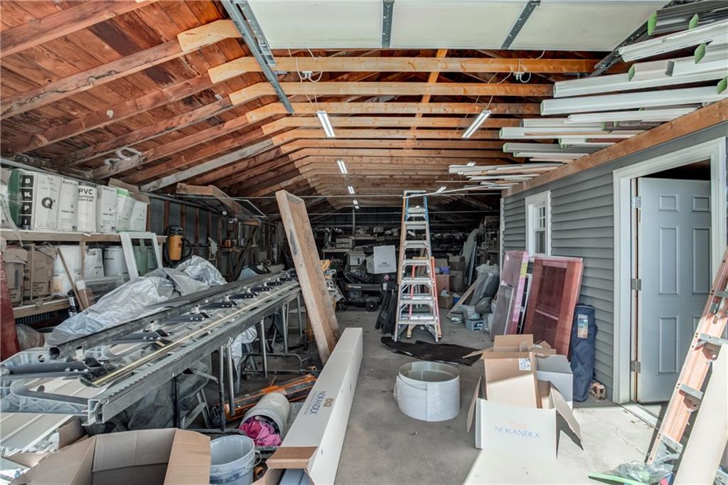 307 W Wilson N/a Property Photo 11