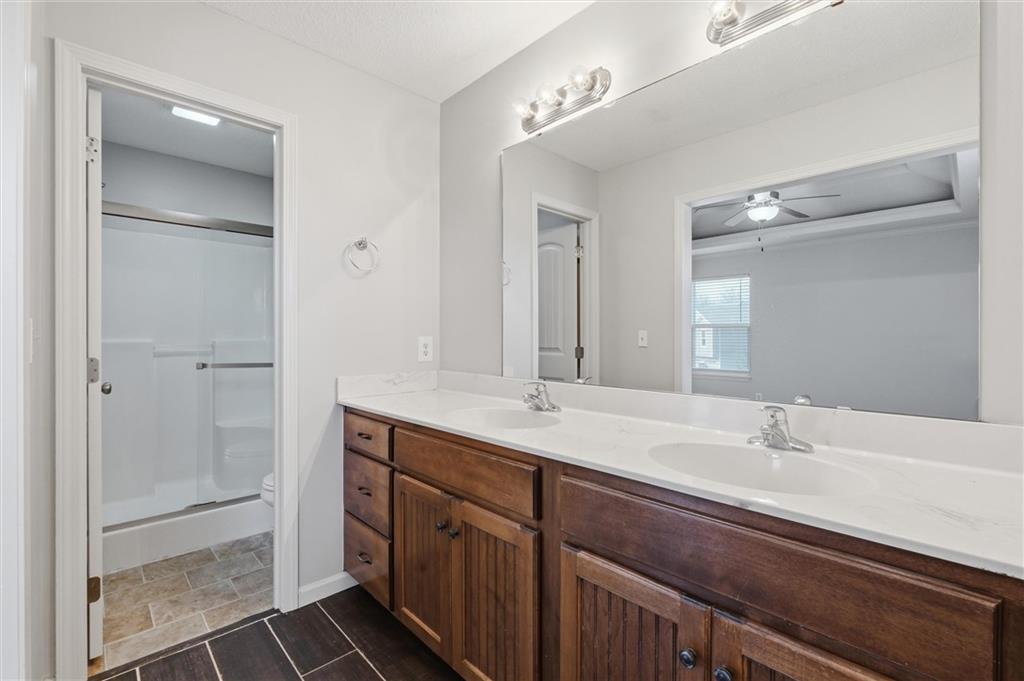 406 Timbercreek Drive Property Photo 19