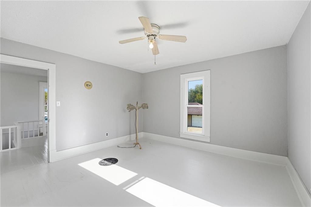 606 Water Street Property Photo 33
