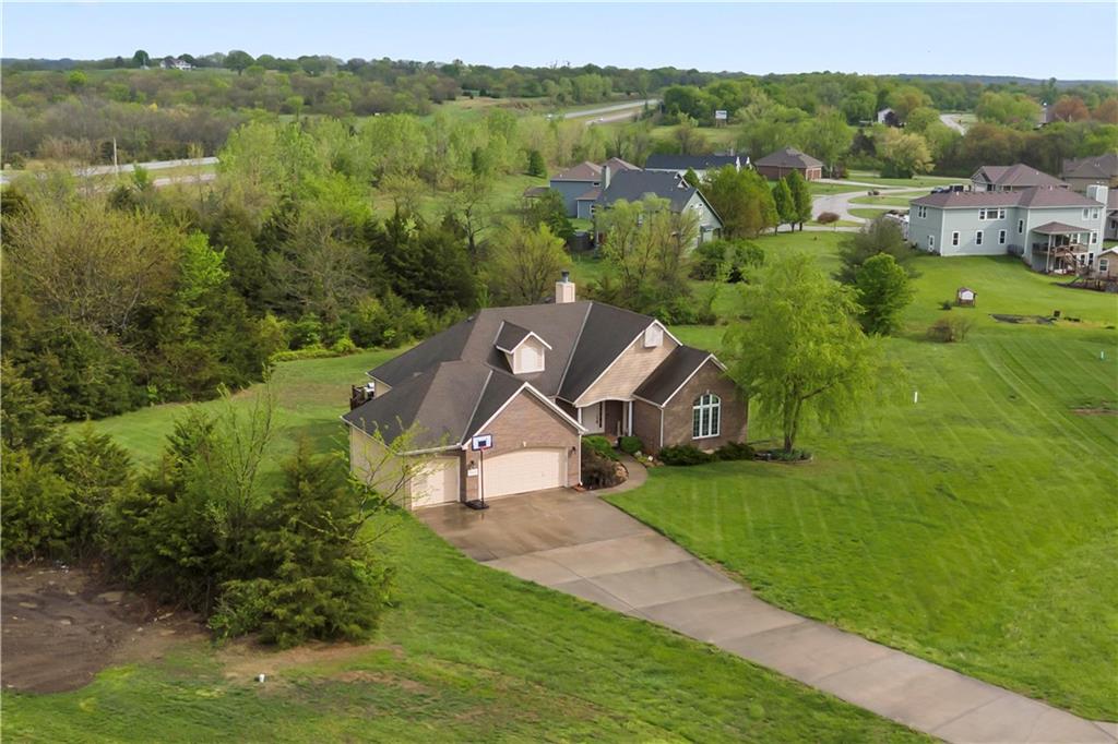 28919 Hackberry Circle Property Photo 2