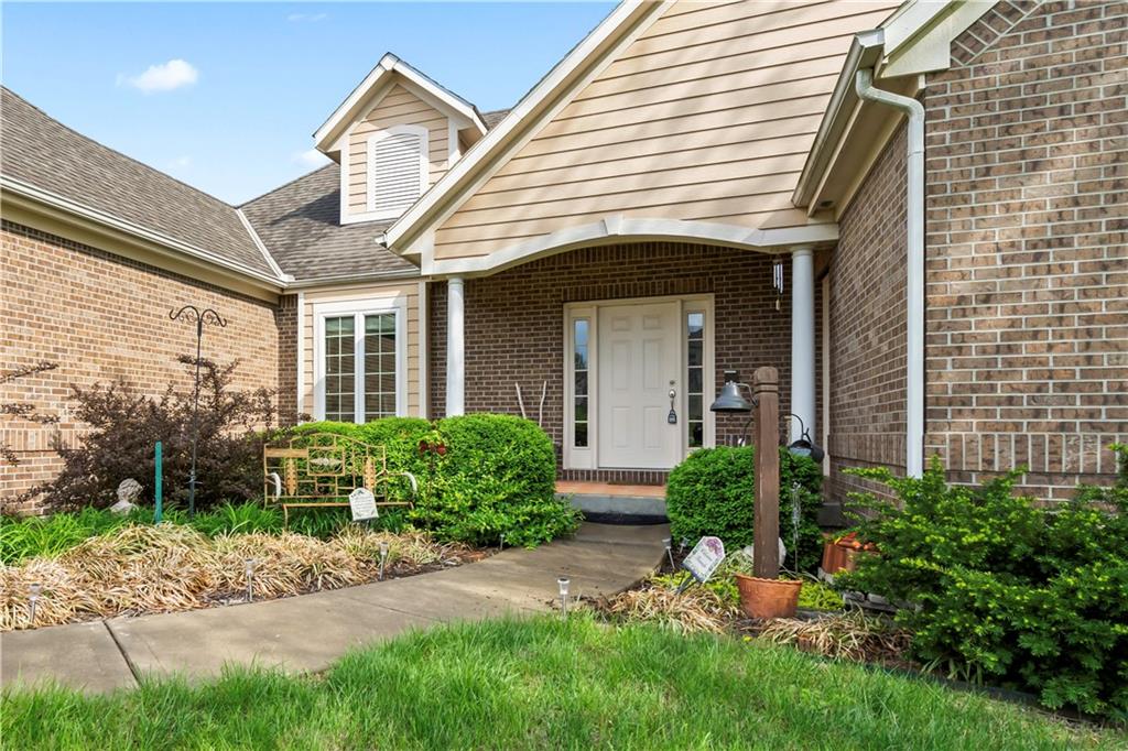 28919 Hackberry Circle Property Photo 4