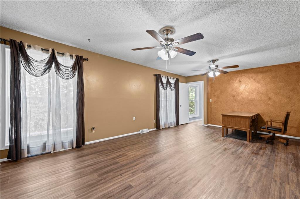 5506 Nw Verlin Drive Property Photo 31