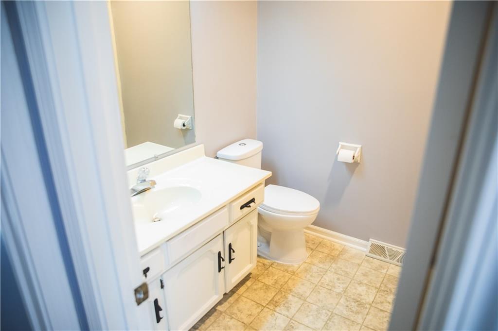 5506 Nw Verlin Drive Property Photo 45