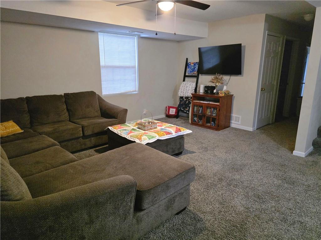 2100 & 2105 S Ellison Way Property Photo 11