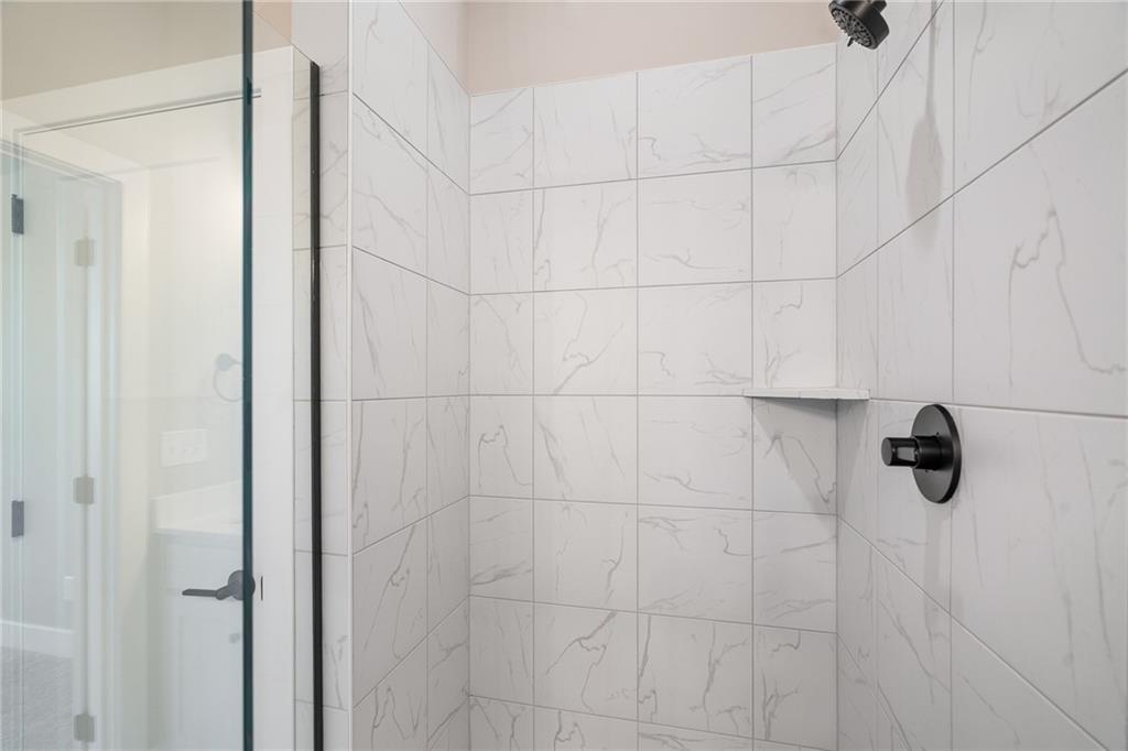 22214 W 82nd Terrace Property Photo 24