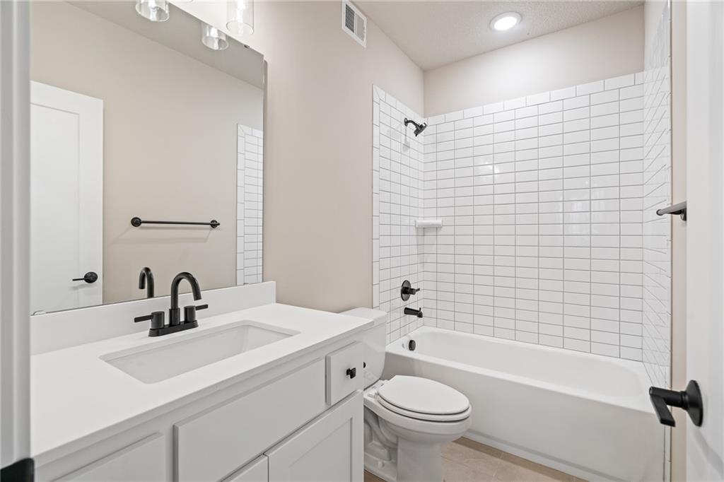 22214 W 82nd Terrace Property Photo 35