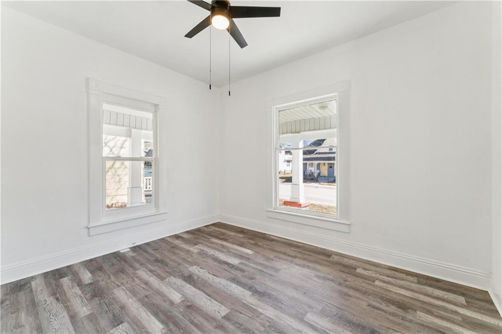 426 Benton Avenue Property Photo 25