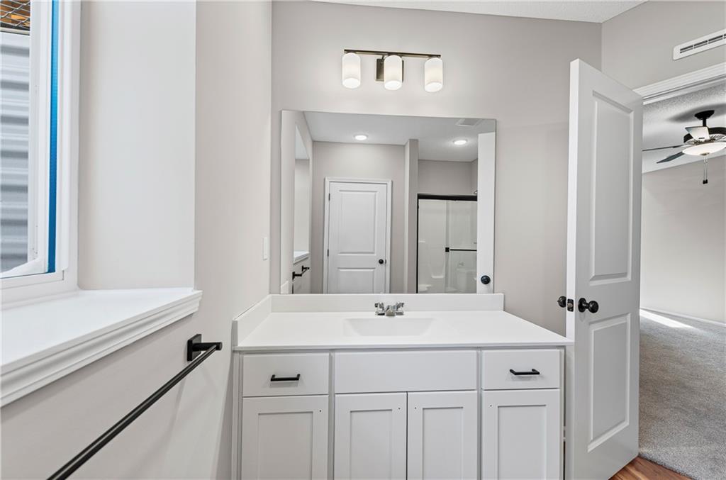 1114 Armstrong Avenue Property Photo 13