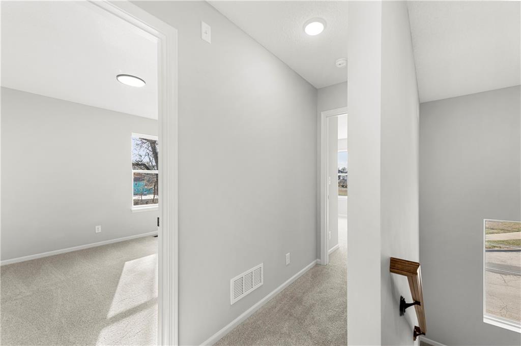 1114 Armstrong Avenue Property Photo 17