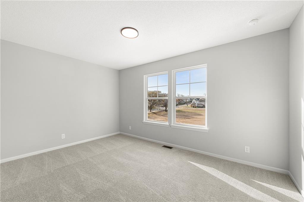 1114 Armstrong Avenue Property Photo 21
