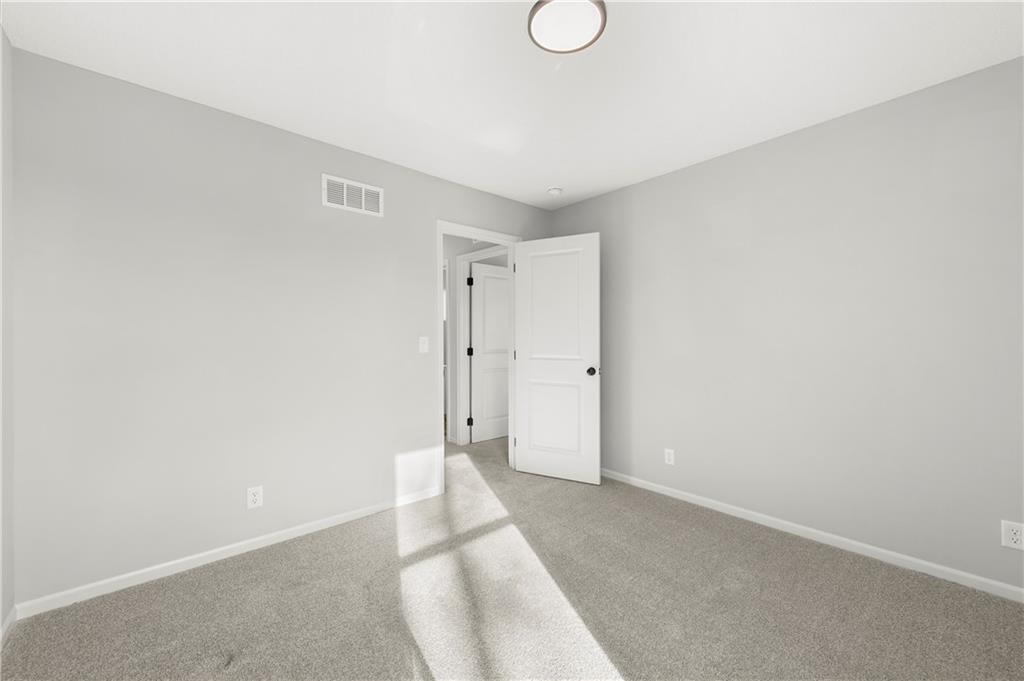 1114 Armstrong Avenue Property Photo 22