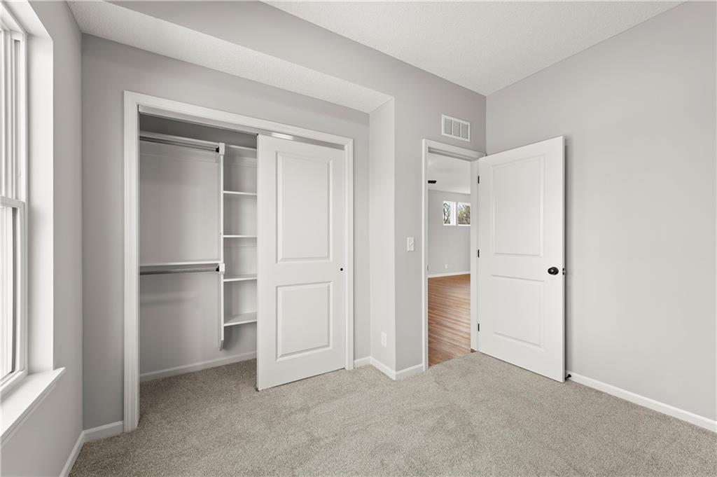 1114 Armstrong Avenue Property Photo 33