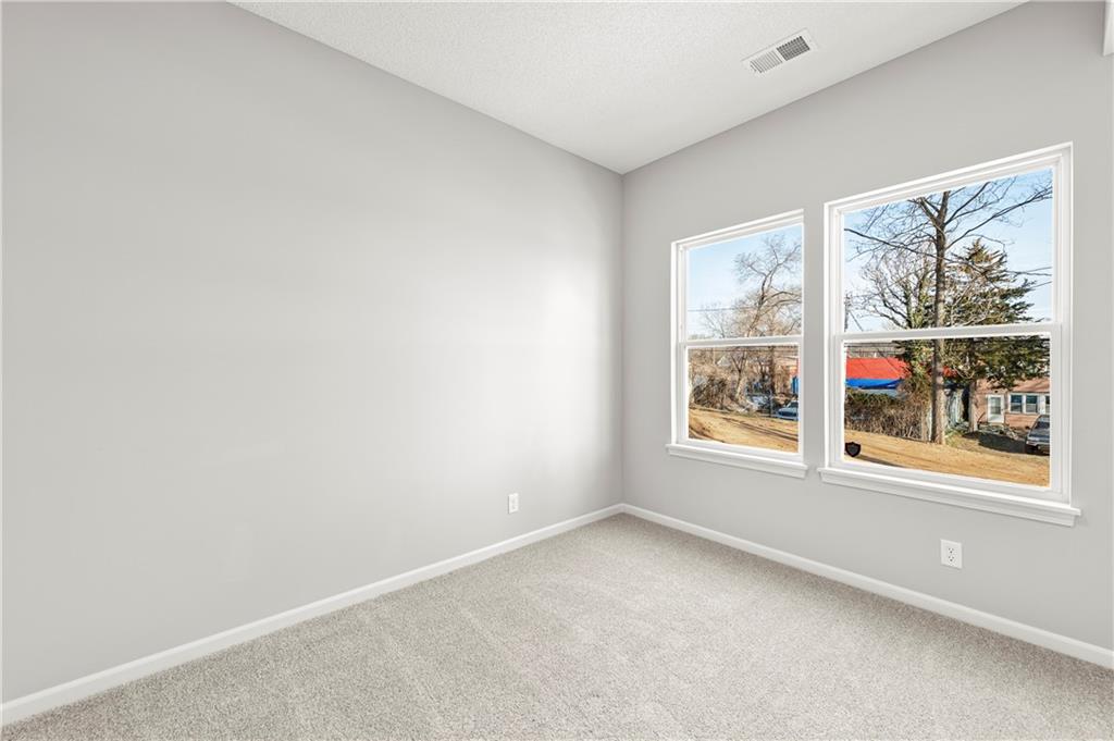 1114 Armstrong Avenue Property Photo 35