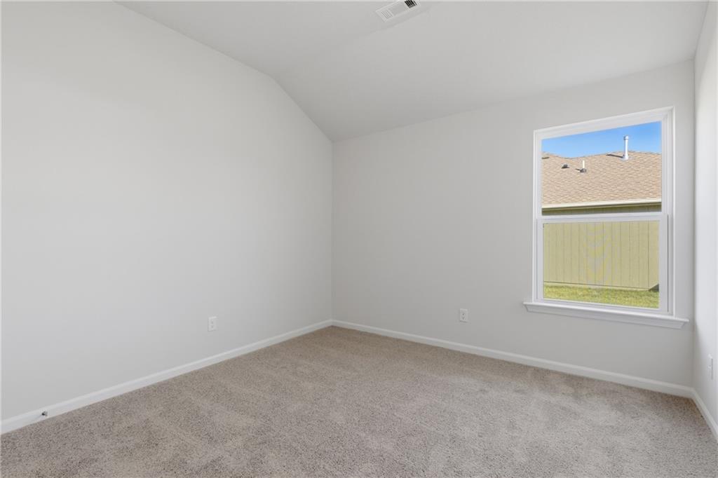 20262 W 195th Street Property Photo 9