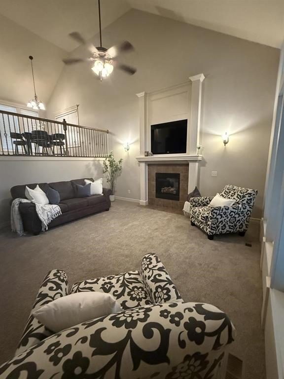 1217 Hampton Drive Property Photo 2
