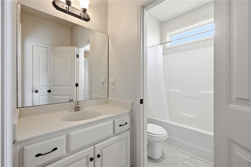 1217 Hampton Drive Property Photo 22