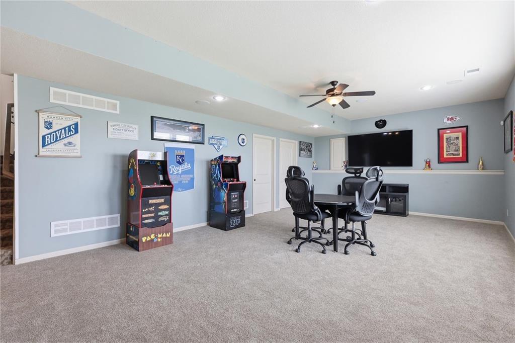 1217 Hampton Drive Property Photo 28