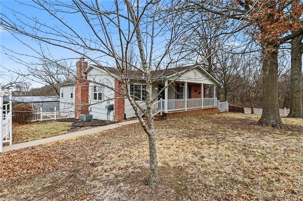 1492 Sw Hook Road Property Photo 22