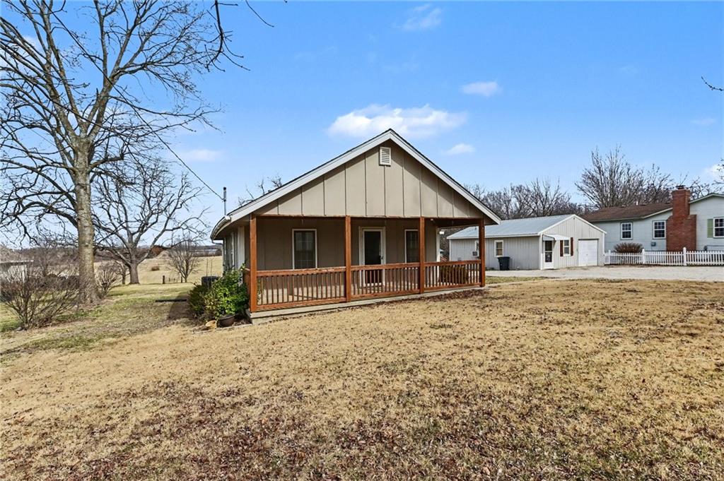 1492 Sw Hook Road Property Photo 23