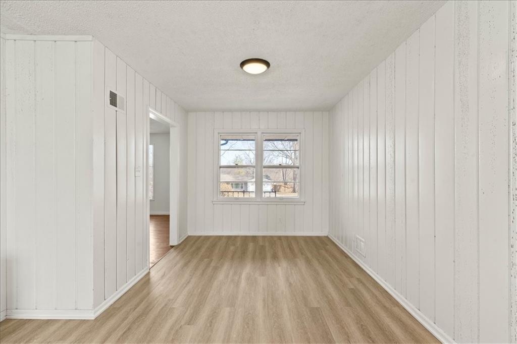 7505 E 130th Street Property Photo 12