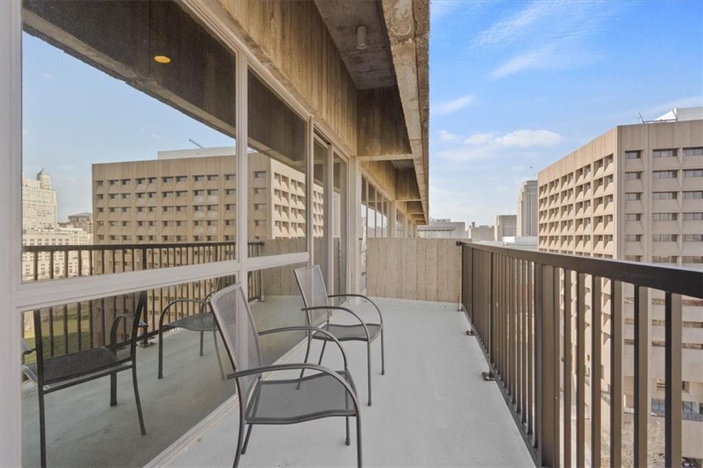 600 Admiral Boulevard Property Photo 10