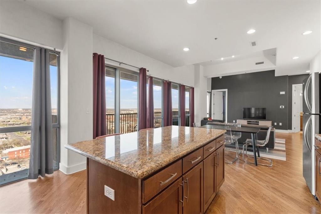 600 Admiral Boulevard Property Photo 16