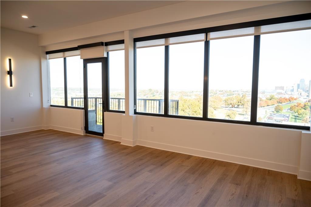 2940 Baltimore Avenue Property Photo 4