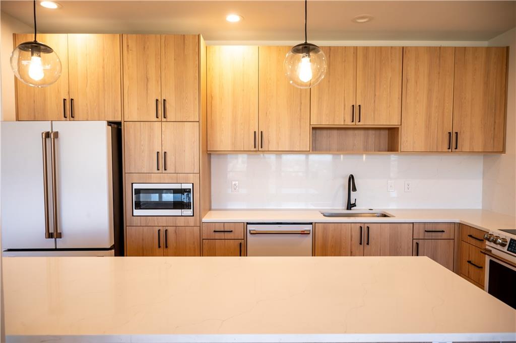 2940 Baltimore Avenue Property Photo 6