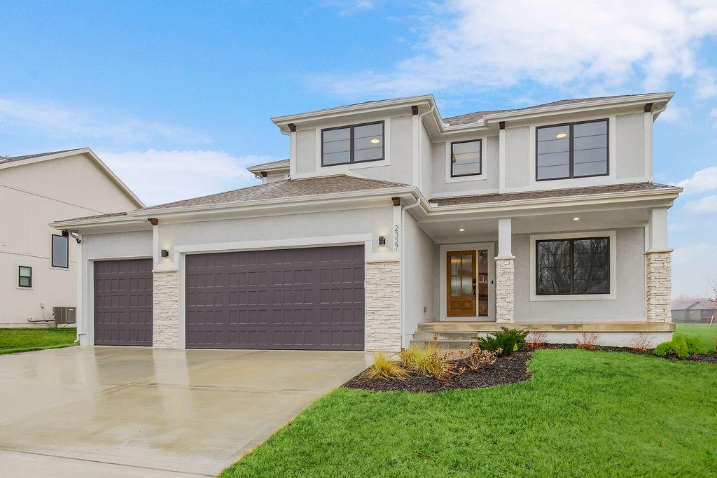2327 Fishing Lane Property Photo 1
