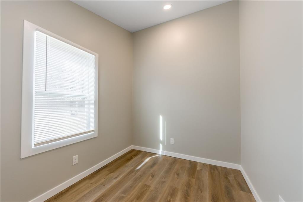 2023 College Avenue Property Photo 10