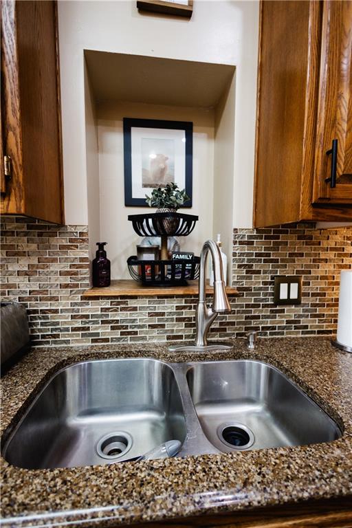 4912 Corinth Drive Property Photo 19