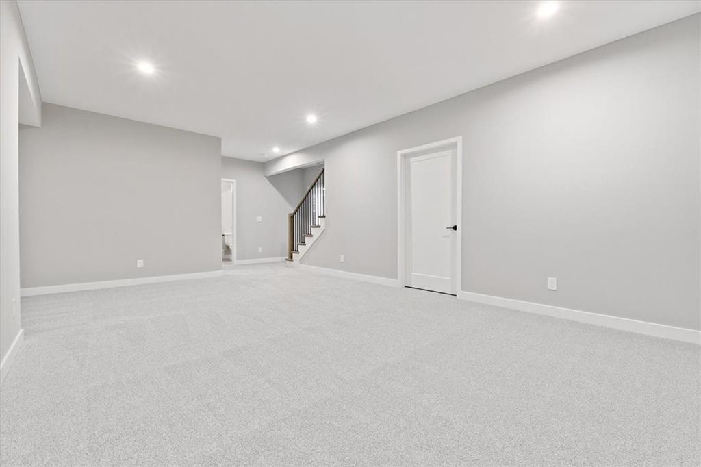 24980 W 94th Place Property Photo 21