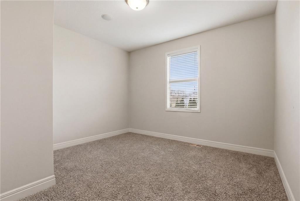 11104 Augusta Drive Property Photo 14