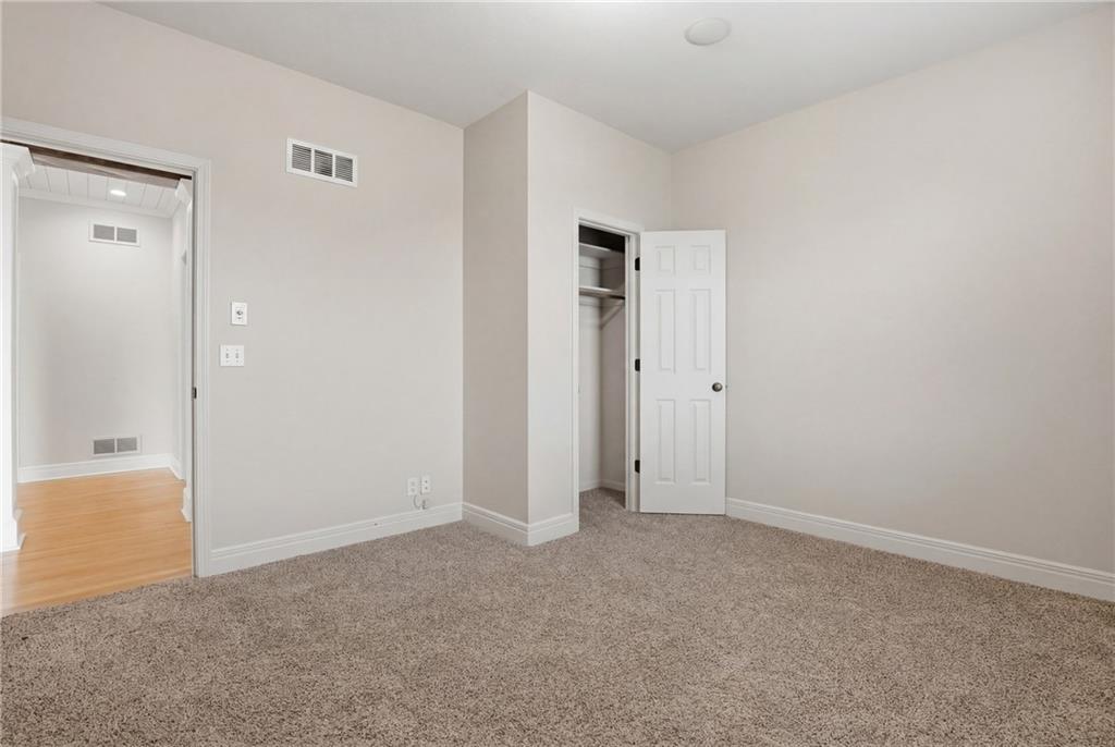 11104 Augusta Drive Property Photo 17