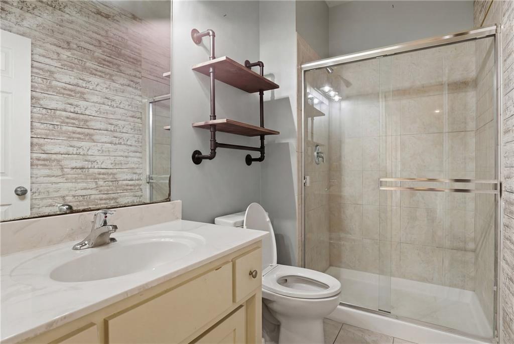 11104 Augusta Drive Property Photo 18