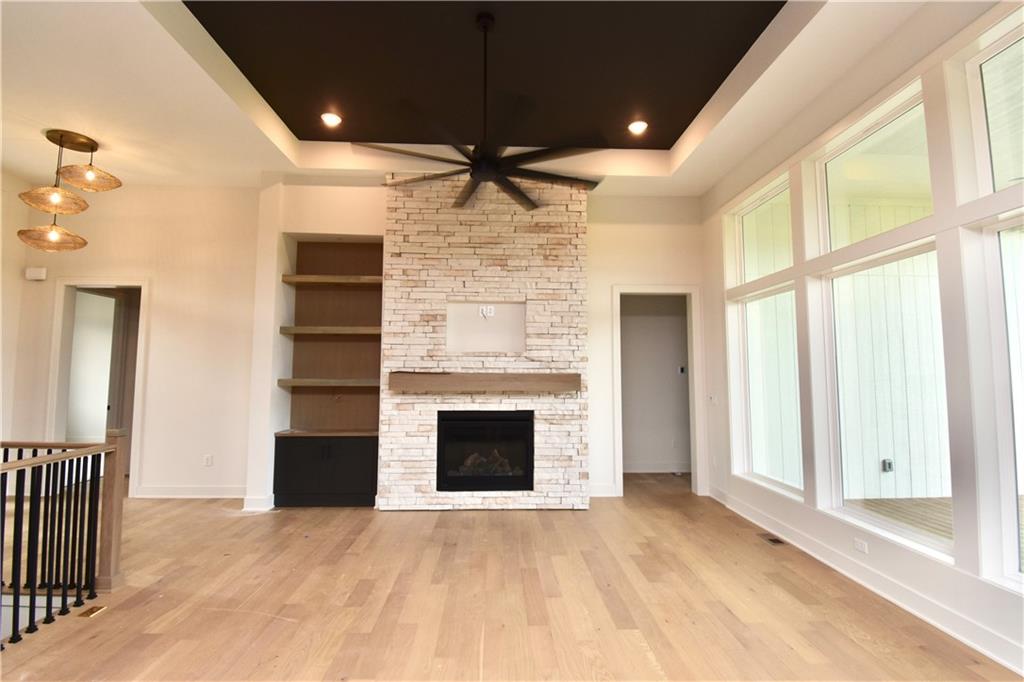 7645 N Booth Avenue Property Photo 7