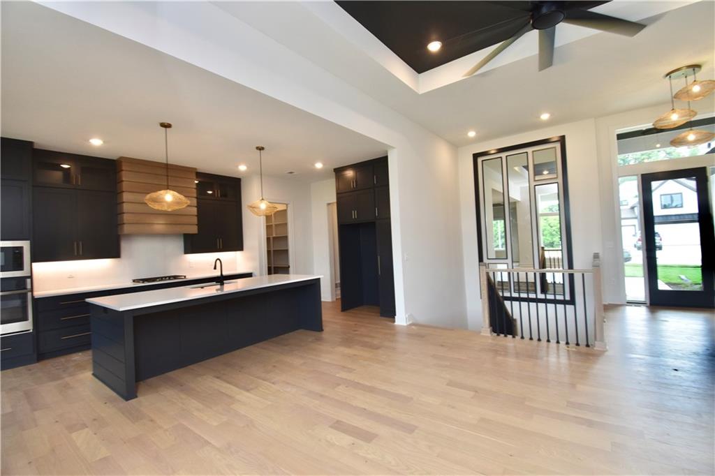7645 N Booth Avenue Property Photo 12