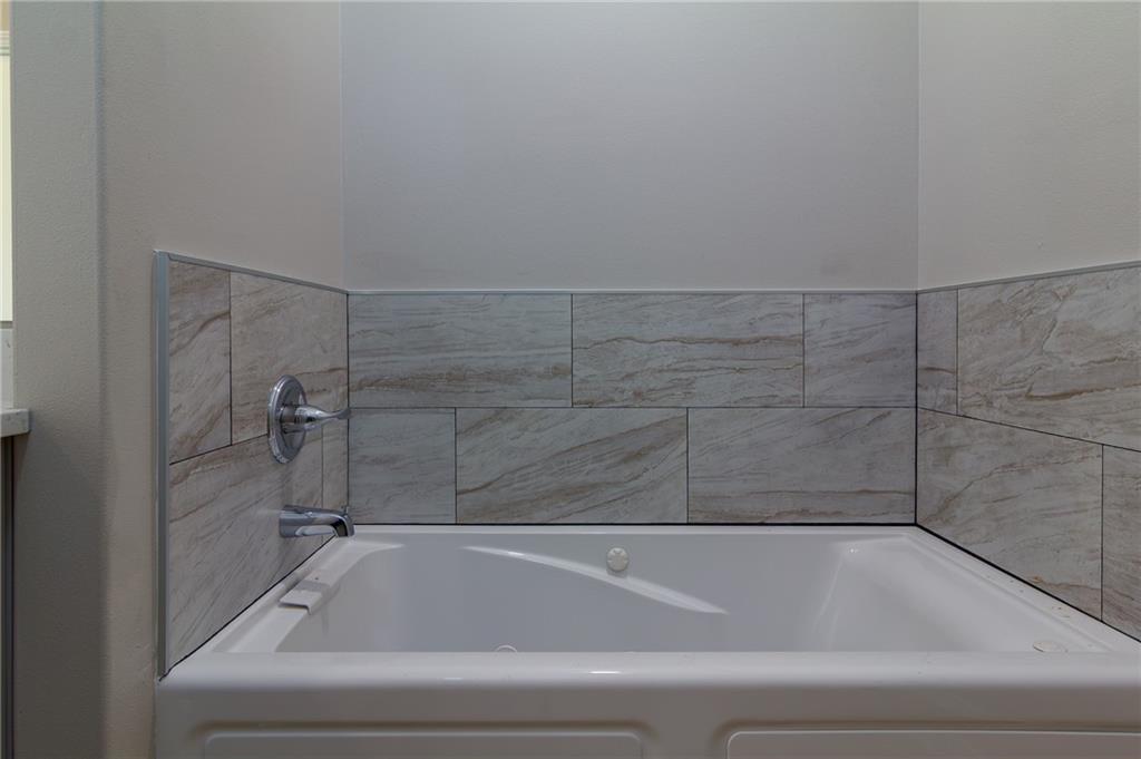 1505 Ashton Way Property Photo 4