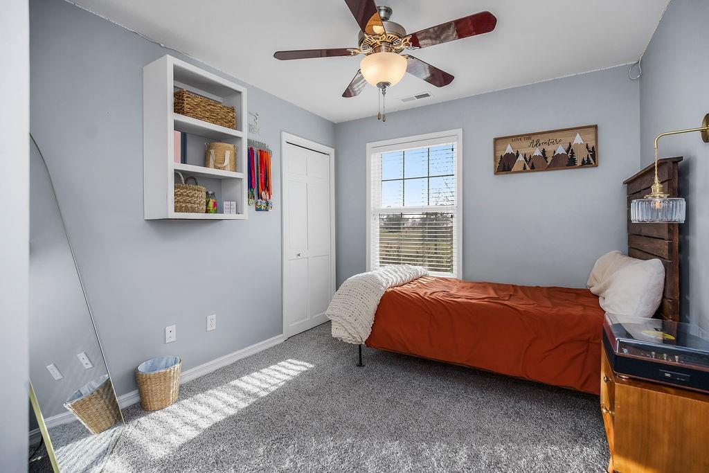 992 E 750 Road Property Photo 28