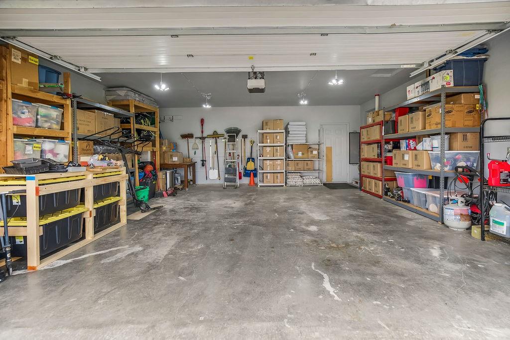 992 E 750 Road Property Photo 37