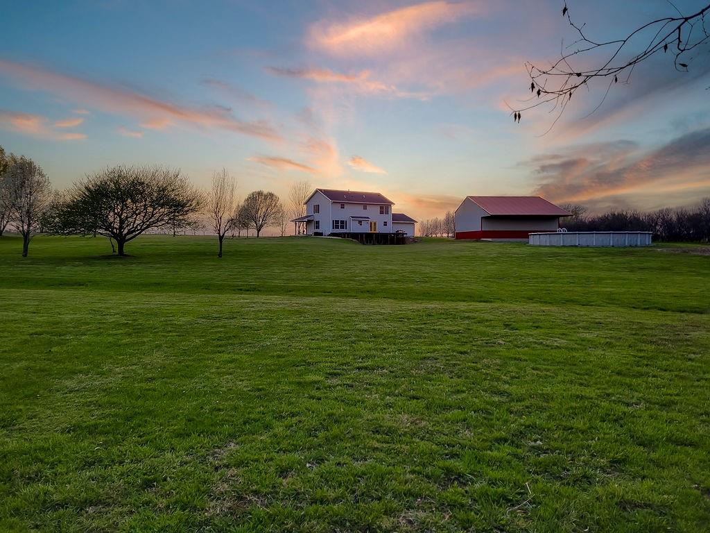 992 E 750 Road Property Photo 46